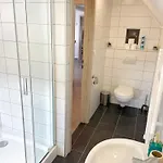 Lator Apartmanhaz דירה Villány