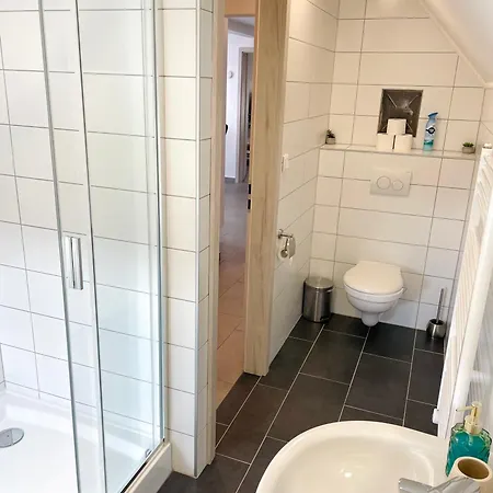 Lator Apartmanhaz شقة فيلاني