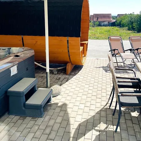 Lator Apartmanhaz