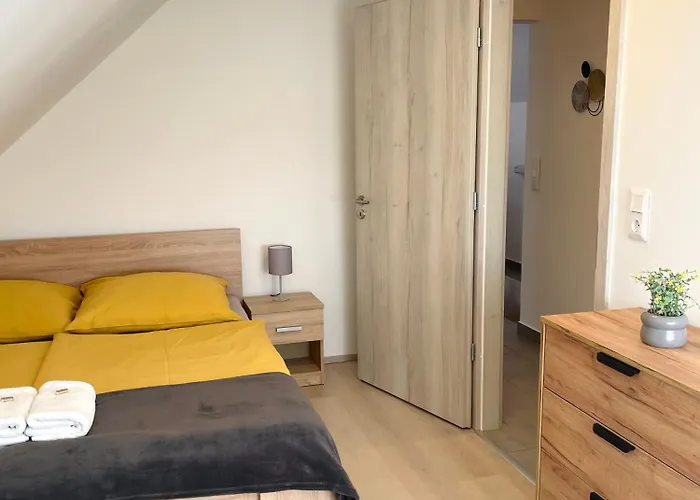 Lator Apartmanhaz